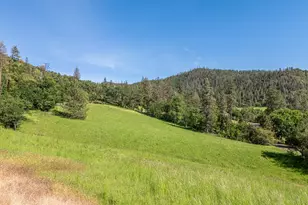 6180 Little Applegate Rd, Jacksonville, OR 97530 - Photo 37