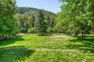 13719 Hwy 238, Jacksonville, OR 97530 - Photo 69