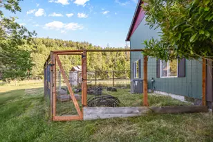 448 Wren Ridge Dr, Eagle Point, OR 97524 - Photo 35