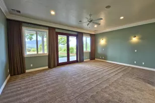 2054 Jaynes Dr, Grants Pass, OR 97527 - Photo 51