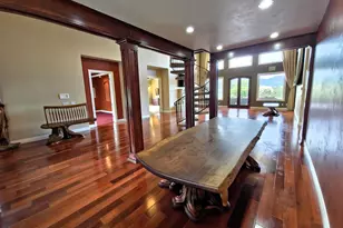 2054 Jaynes Dr, Grants Pass, OR 97527 - Photo 15