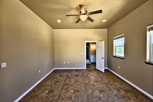 2054 Jaynes Dr, Grants Pass, OR 97527 - Photo 57