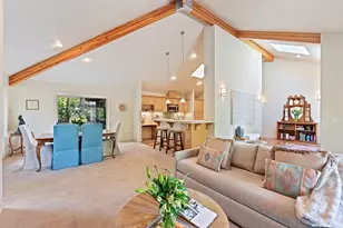 3013 NW Melville Dr, Bend, OR 97703 - Photo 9