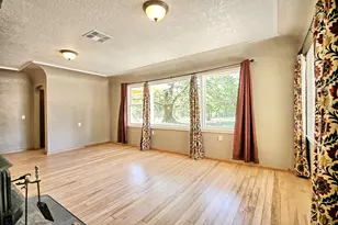 199 Powell Creek Rd, Williams, OR 97544 - Photo 15