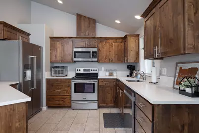 55659 Swan Road, Bend, OR 97707 - Photo 9