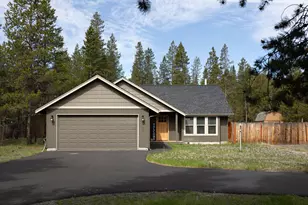 55659 Swan Rd, Bend, OR 97707 - Photo 3