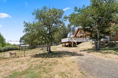 5619 Butte Falls Highway, Eagle Point, OR 97524 - Photo 5