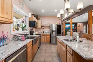 5619 Butte Falls Hwy, Eagle Point, OR 97524 - Photo 13