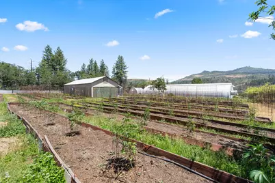 5619 Butte Falls Highway, Eagle Point, OR 97524 - Photo 47