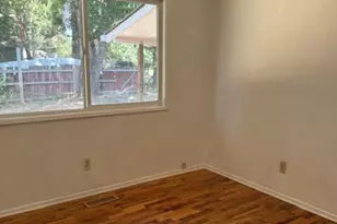 236 S Caves Ave, Cave Junction, OR 97523 - Photo 17