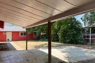 236 S Caves Ave, Cave Junction, OR 97523 - Photo 31