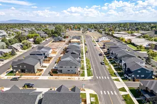 21134 NE Beall Dr, Bend, OR 97701 - Photo 45