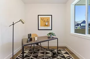 21134 NE Beall Dr, Bend, OR 97701 - Photo 17