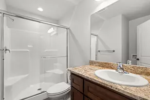 4730 Gebhard Rd, Central Point, OR 97502 - Photo 15