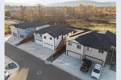 4730 Gebhard Road, Central Point, OR 97502 - Photo 27