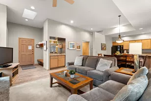 57357 Beaver Ridge Loop, Sunriver, OR 97707 - Photo 5