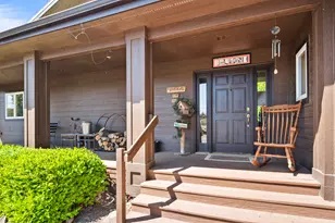 1164 SW Parrish Ln, Powell Butte, OR 97753 - Photo 3