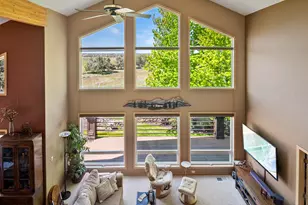 1164 SW Parrish Ln, Powell Butte, OR 97753 - Photo 9