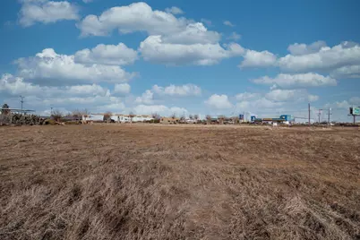 2285 S Hwy 97, Redmond, OR 97756 - Photo 7