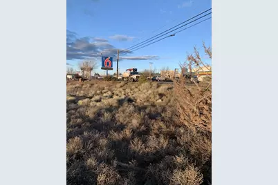 2285 S Hwy 97, Redmond, OR 97756 - Photo 17