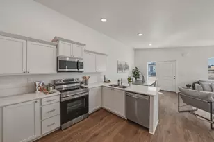 4115 SW Obsidian Pl, Redmond, OR 97756 - Photo 7