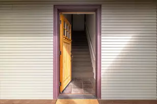 568 W Jefferson Ave, Sisters, OR 97759 - Photo 3