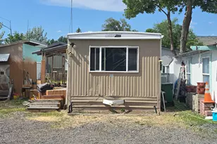 1604 Hope St, Klamath Falls, OR 97603 - Photo 9