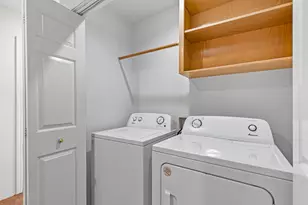 411 N Mountain Ave, Ashland, OR 97520 - Photo 9