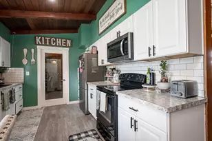 440 NE Chestnut St, Madras, OR 97741 - Photo 7