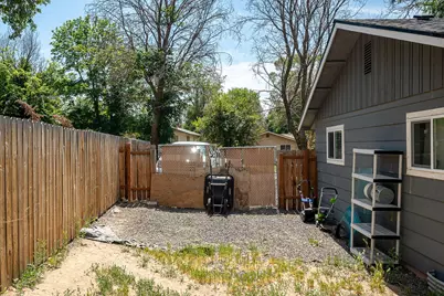 440 NE Chestnut Street, Madras, OR 97741 - Photo 27