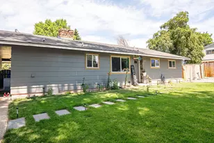 440 NE Chestnut St, Madras, OR 97741 - Photo 23