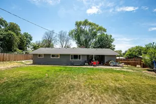 440 NE Chestnut St, Madras, OR 97741 - Photo 27