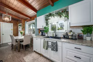 440 NE Chestnut St, Madras, OR 97741 - Photo 3