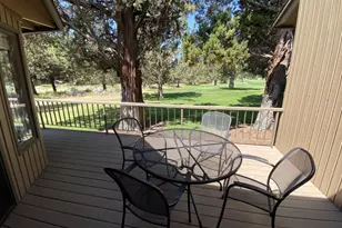 1987 Redtail Hawk Dr, Redmond, OR 97756 - Photo 25