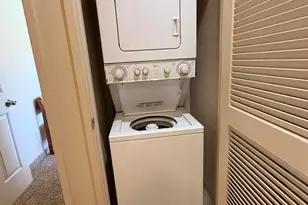 1987 Redtail Hawk Dr, Redmond, OR 97756 - Photo 17