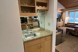 1987 Redtail Hawk Dr, Redmond, OR 97756 - Photo 15