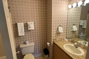 1987 Redtail Hawk Dr, Redmond, OR 97756 - Photo 7