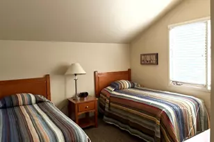 1987 Redtail Hawk Dr, Redmond, OR 97756 - Photo 13