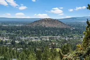1166 NW Redfield Cir, Bend, OR 97703 - Photo 47