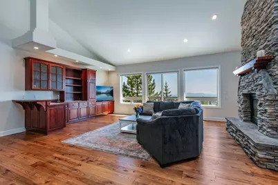 1166 NW Redfield Circle, Bend, OR 97703 - Photo 17