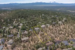 1166 NW Redfield Cir, Bend, OR 97703 - Photo 61