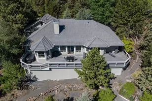 1166 NW Redfield Cir, Bend, OR 97703 - Photo 35