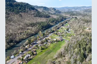 26877 Highway 62, Trail, OR 97541 - Photo 23