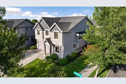 306 NW 29th Street, Redmond, OR 97756 - Photo 1