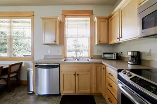 11164 Desert Sky Loop, Redmond, OR 97756 - Photo 13