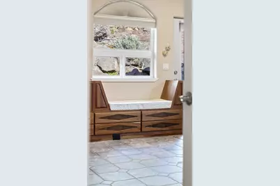 2279 NW Putnam Road, Bend, OR 97703 - Photo 35