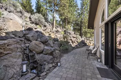 2279 NW Putnam Road, Bend, OR 97703 - Photo 59