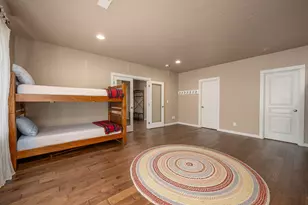 70661 Steeple Bush, Black Butte Ranch, OR 97759 - Photo 15