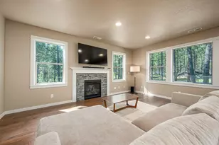 70661 Steeple Bush, Black Butte Ranch, OR 97759 - Photo 5