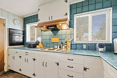 11409 Harpold Road, Klamath Falls, OR 97603 - Photo 13